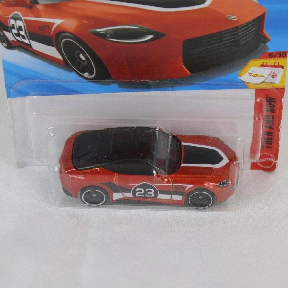 Hot Wheels Orange‎ 2023 Nissan Z Toy Car - NEW